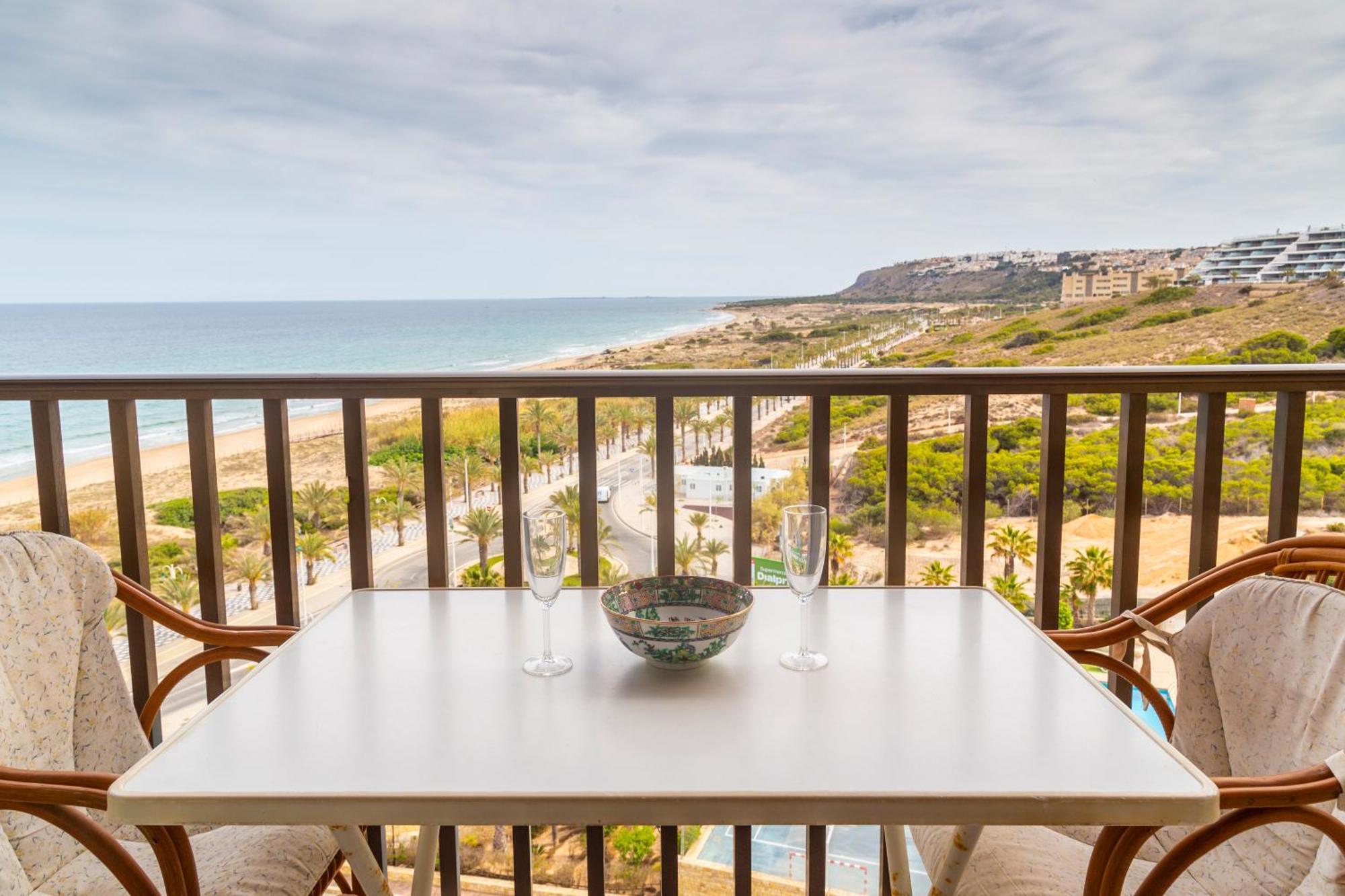 Ap Over The Sea Apartment